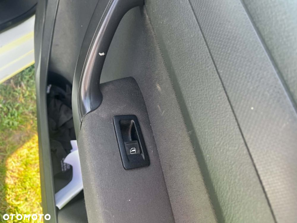 Volkswagen Caddy - 15