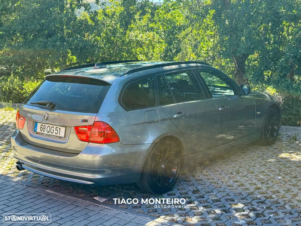 BMW 320 - 18