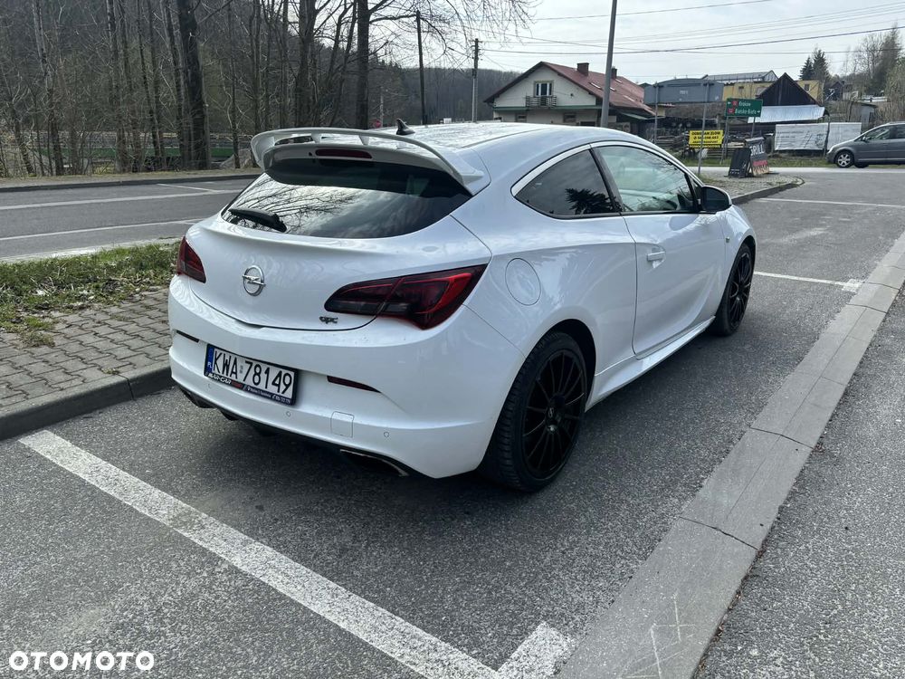Opel Astra OPC - 3