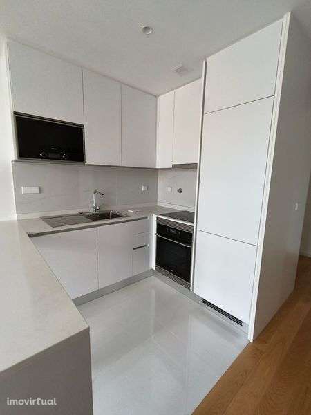 Apartamento T1 Novo – Gaia Centro | El Corte Inglés | Metro a 250m - Grande imagem: 5/11
