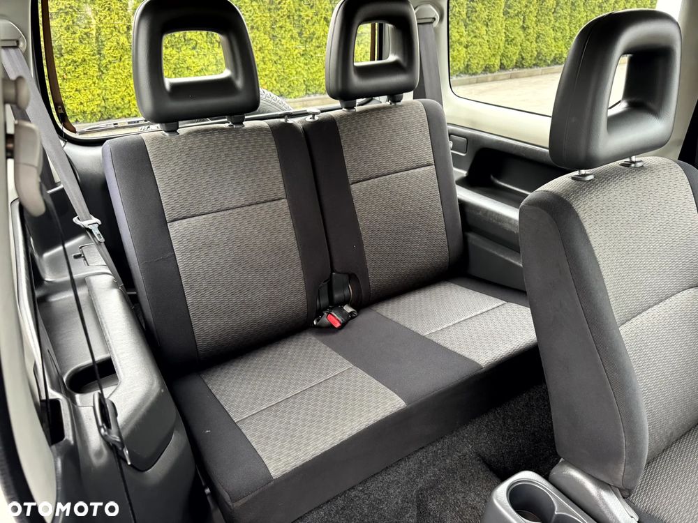 Suzuki Jimny - 11