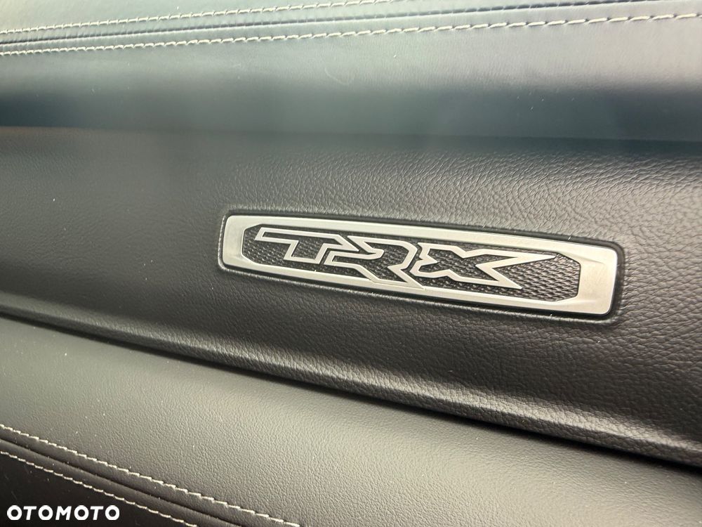 Dodge RAM TRX - 18