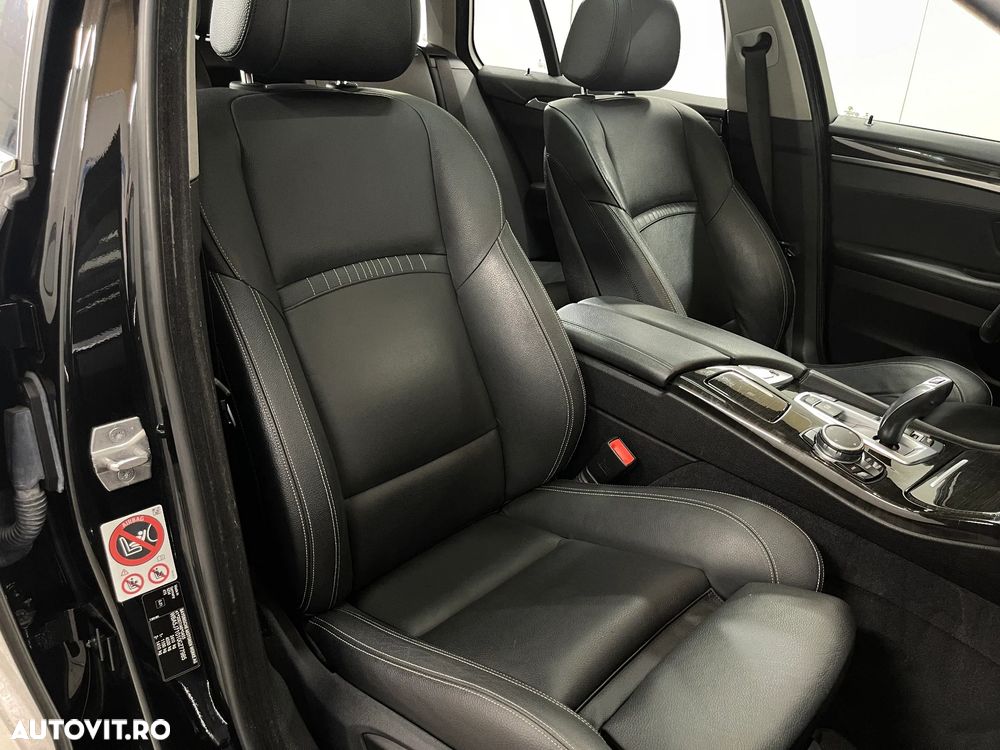 BMW Seria 5 525d Aut. Luxury Line - 11