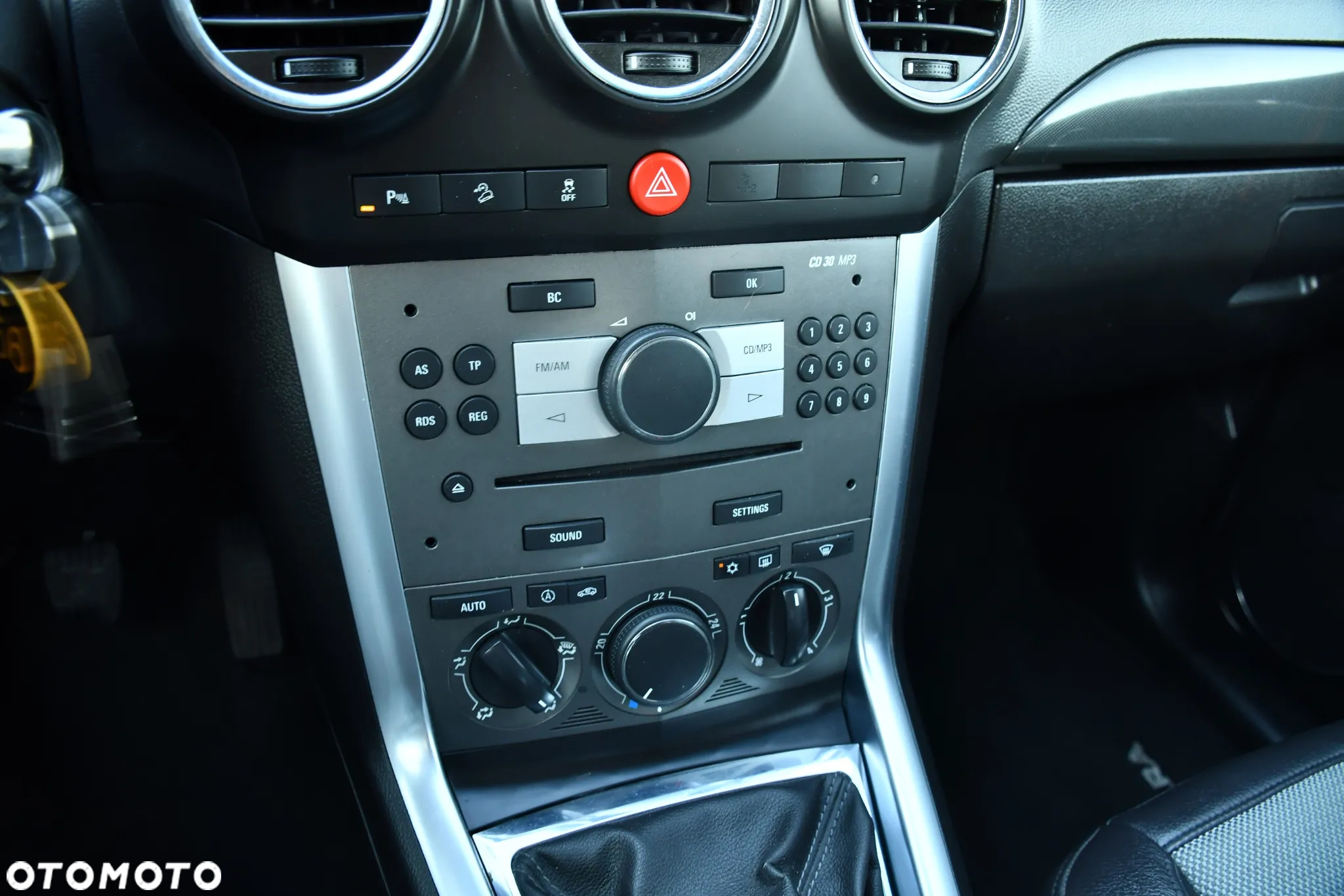 Opel Antara 2.2 CDTI 2x4 - 36