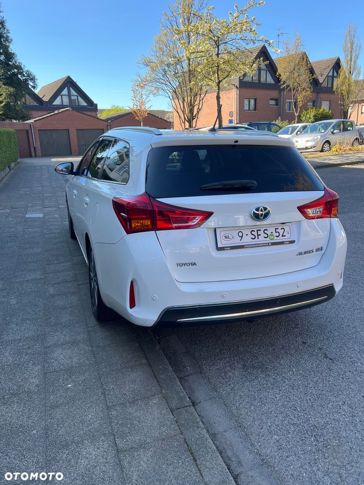 Toyota Auris - 6