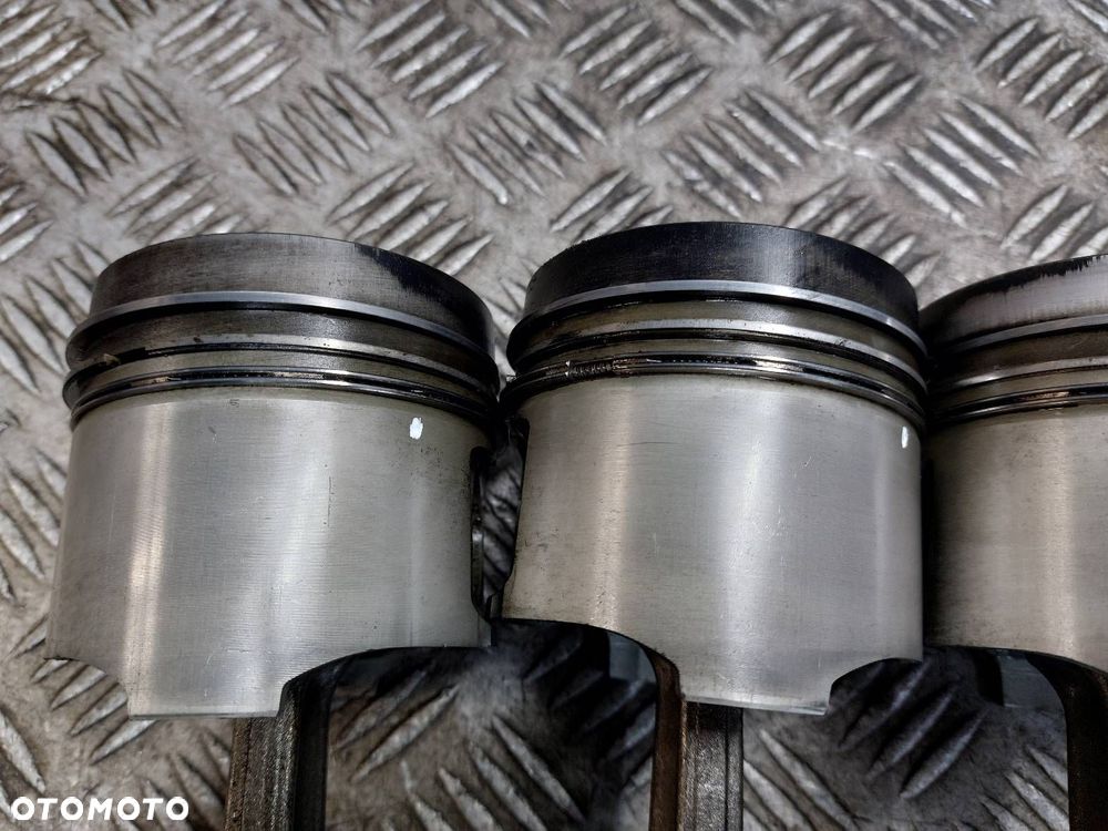 TŁOK + KORBOWÓD KOMPLET TOYOTA COROLLA E11 LIFT 1.9 D - 5