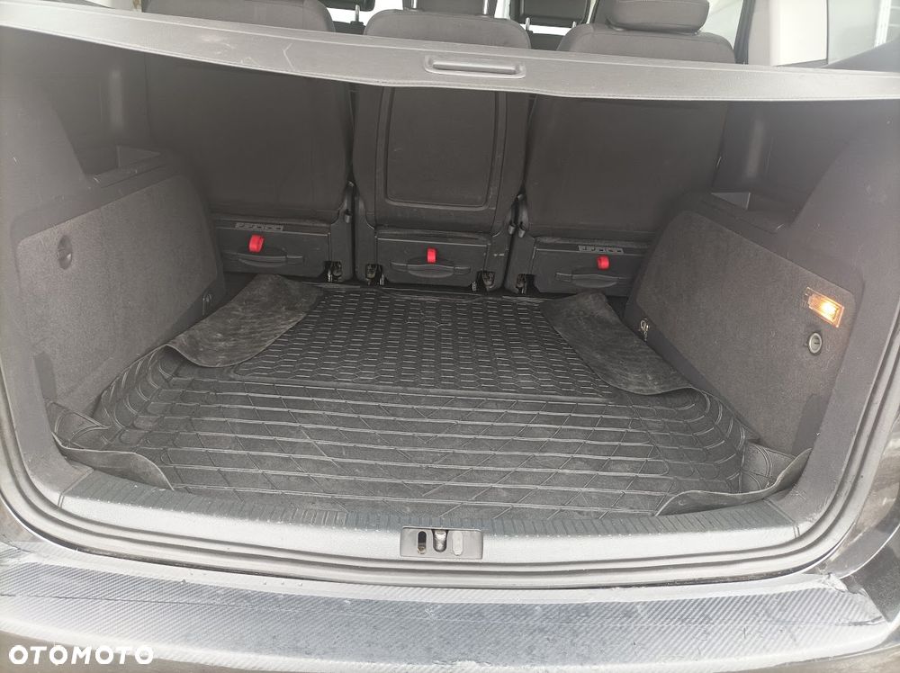 Volkswagen Touran 2.0 TDI DPF Comfortline - 7