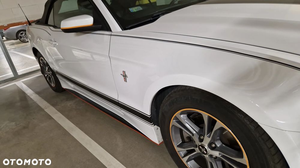 Ford Mustang 3.7 V6 Premium - 35