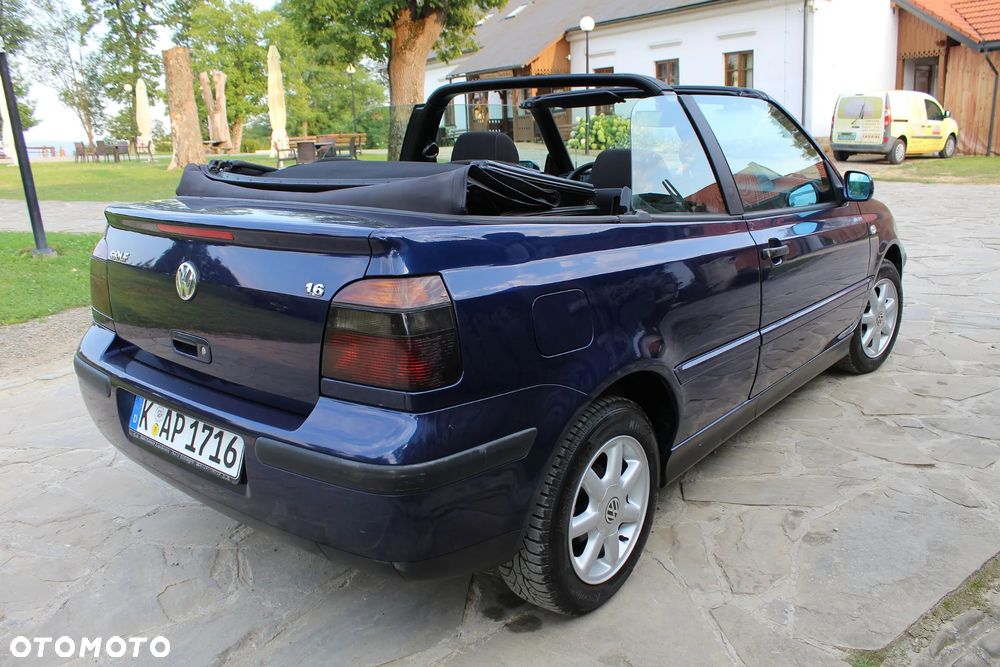 Volkswagen Golf 1.6 - 14
