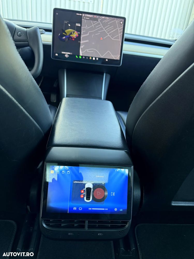 Tesla Model 3 - 16
