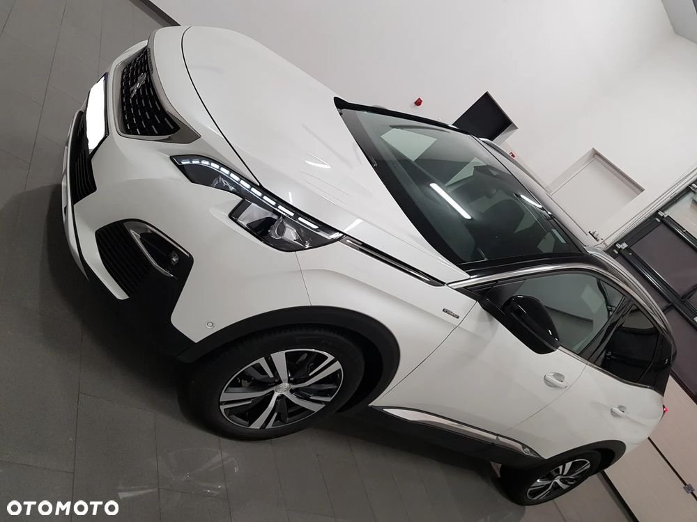 Peugeot 3008 ver-puretech-130-stop-start-gpf-eat8-gt - 3