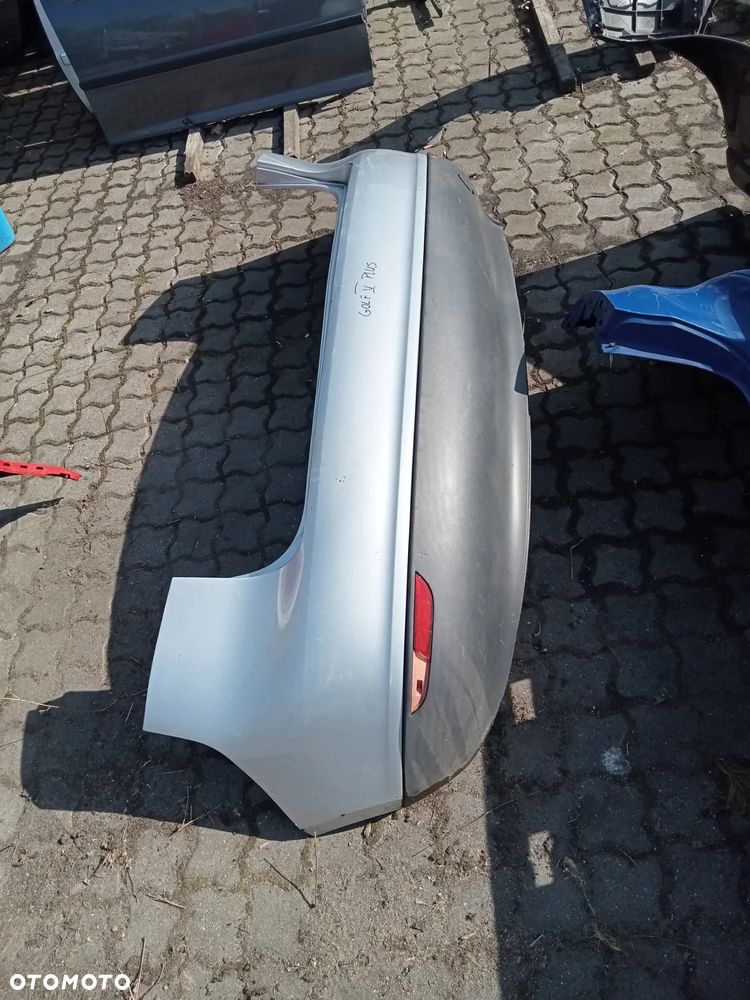 zderzak tył golf 5 plus - 1