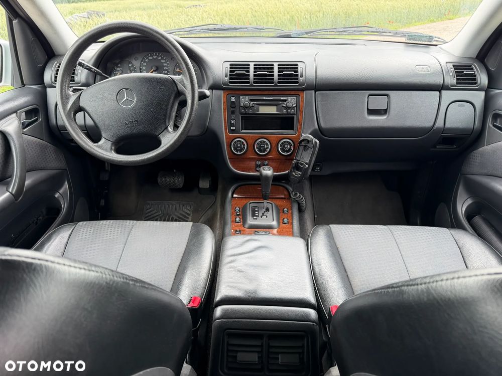 Mercedes-Benz ML - 8