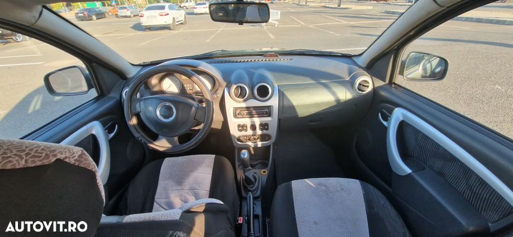 Dacia Sandero 1.6 MPI Laureate - 10