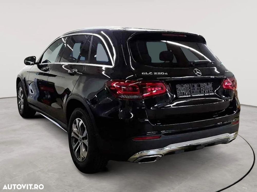 Mercedes-Benz GLC - 2