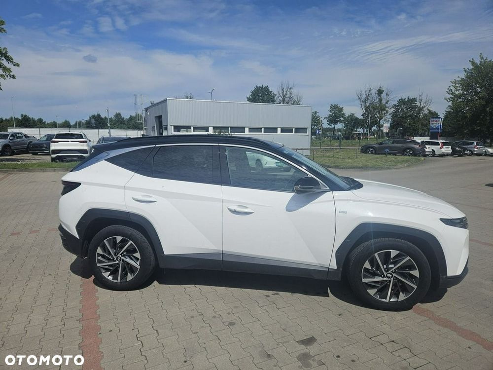 Hyundai Tucson 1.6 T-GDi 48V Executive 4WD DCT - 2