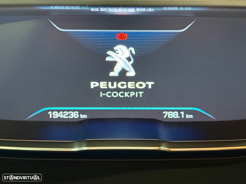 Peugeot 3008 BlueHDi 130 Stop & Start EAT8 Allure - 20