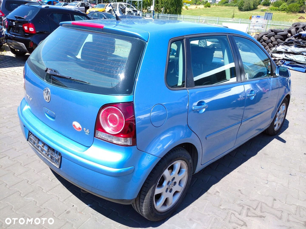 VW POLO 9N LIFT 05-09 LAMPA PRAWA TYŁ TYLNA EUROPA