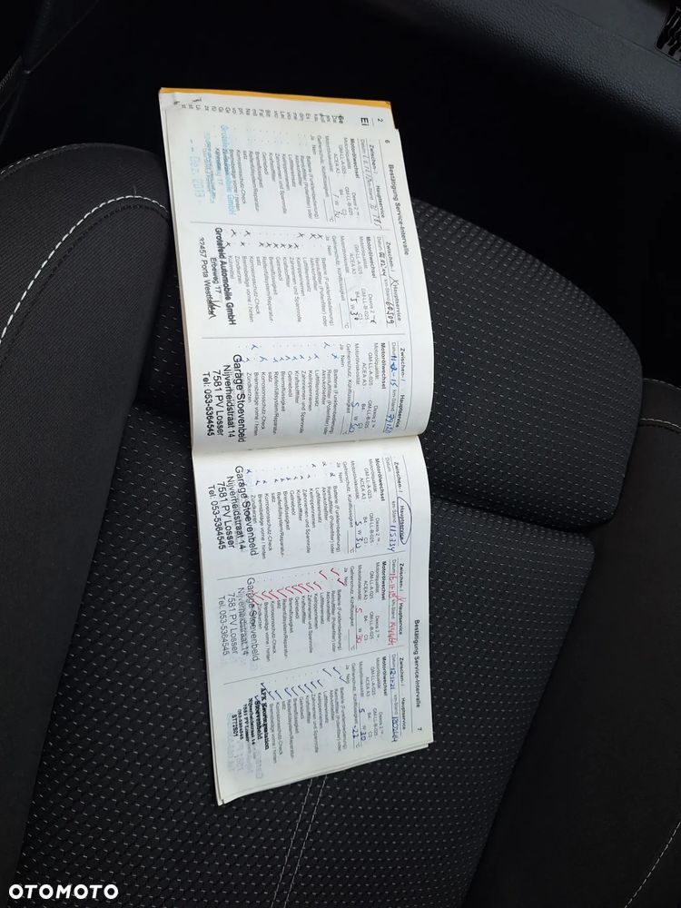 Opel Astra 1.4 Turbo Cosmo - 28