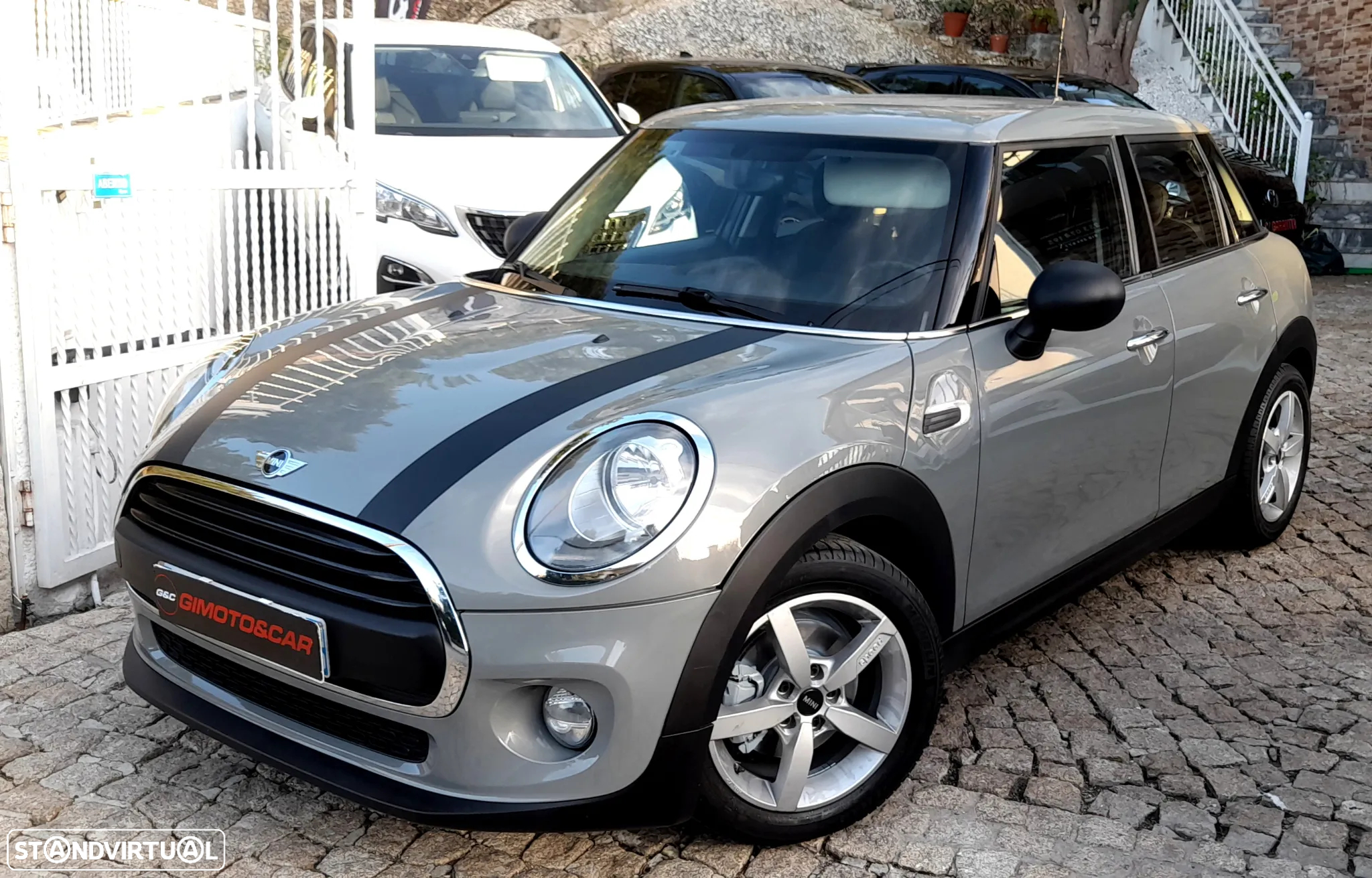 MINI 5 Portas One D Blackyard - 17