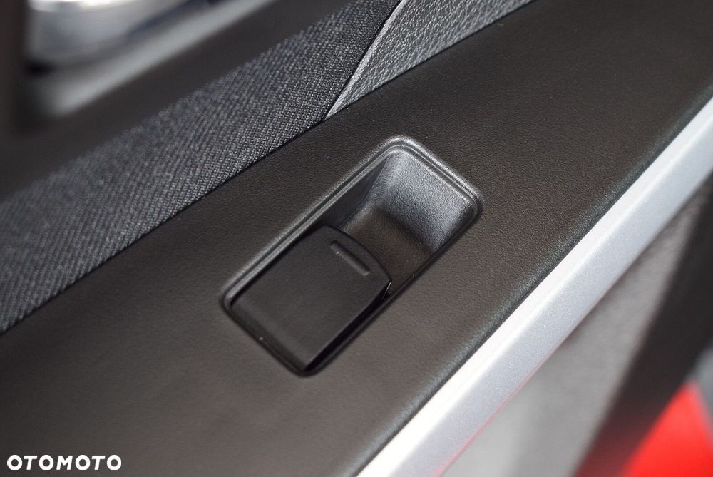 Suzuki SX4 S-Cross - 13