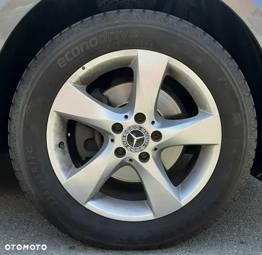 Mercedes-Benz VITO - 24