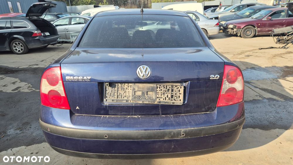 Volkswagen Passat 03R 2.0 96 KW NA CZĘŚCI - 3