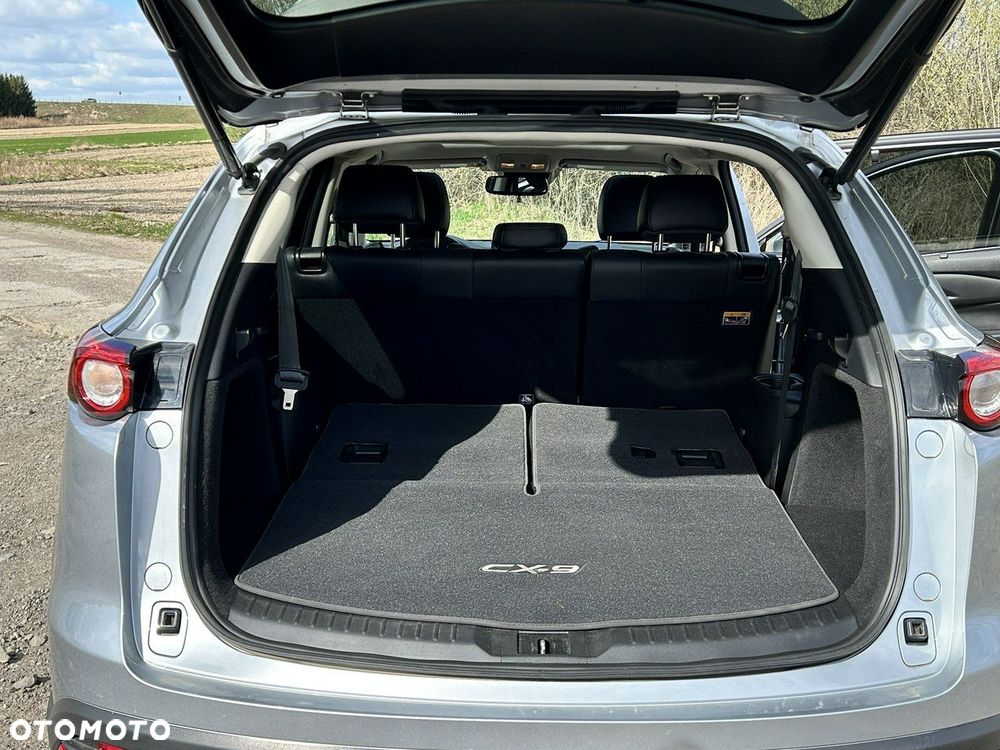 Mazda CX-9 - 12