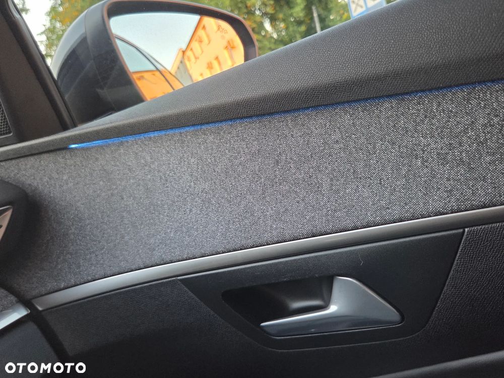 Peugeot 3008 BlueHDi 130 Stop & Start EAT8 Allure - 22