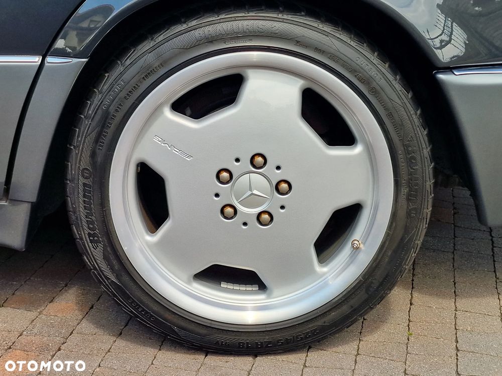 Mercedes-Benz W124 (1984-1993) - 20