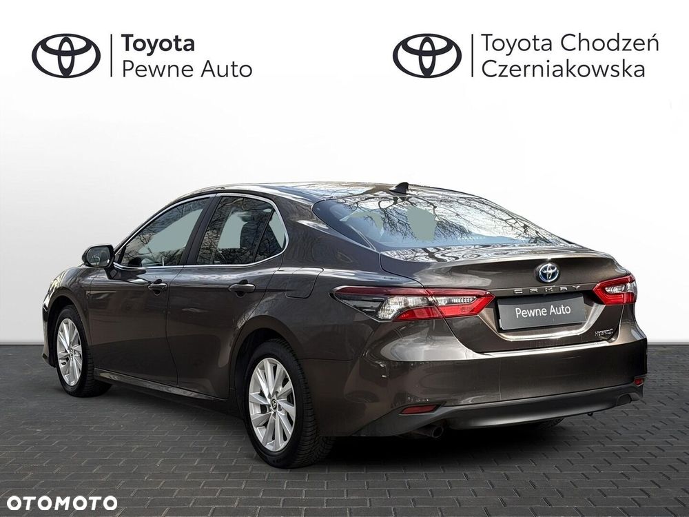 Toyota Camry 2.5 Hybrid Comfort CVT - 2
