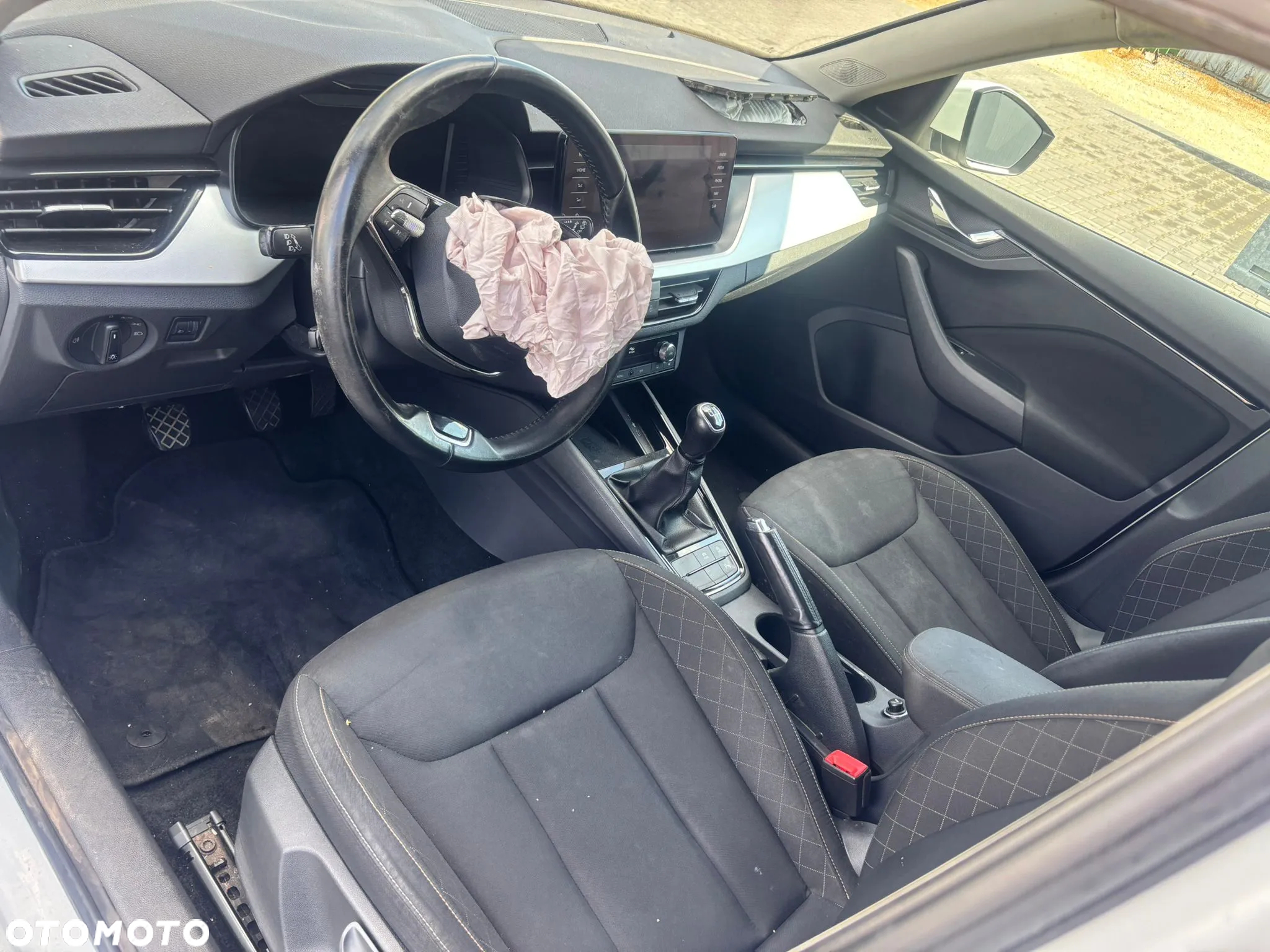 Skoda Kamiq 1.0 TSI Ambition - 4