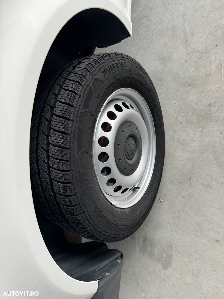 Volkswagen Transporter - 27