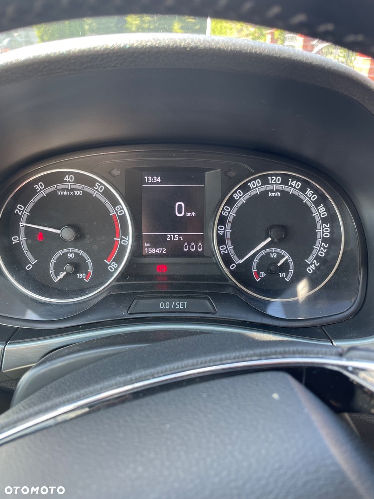 Skoda Fabia 1.0 TSI Ambition - 10