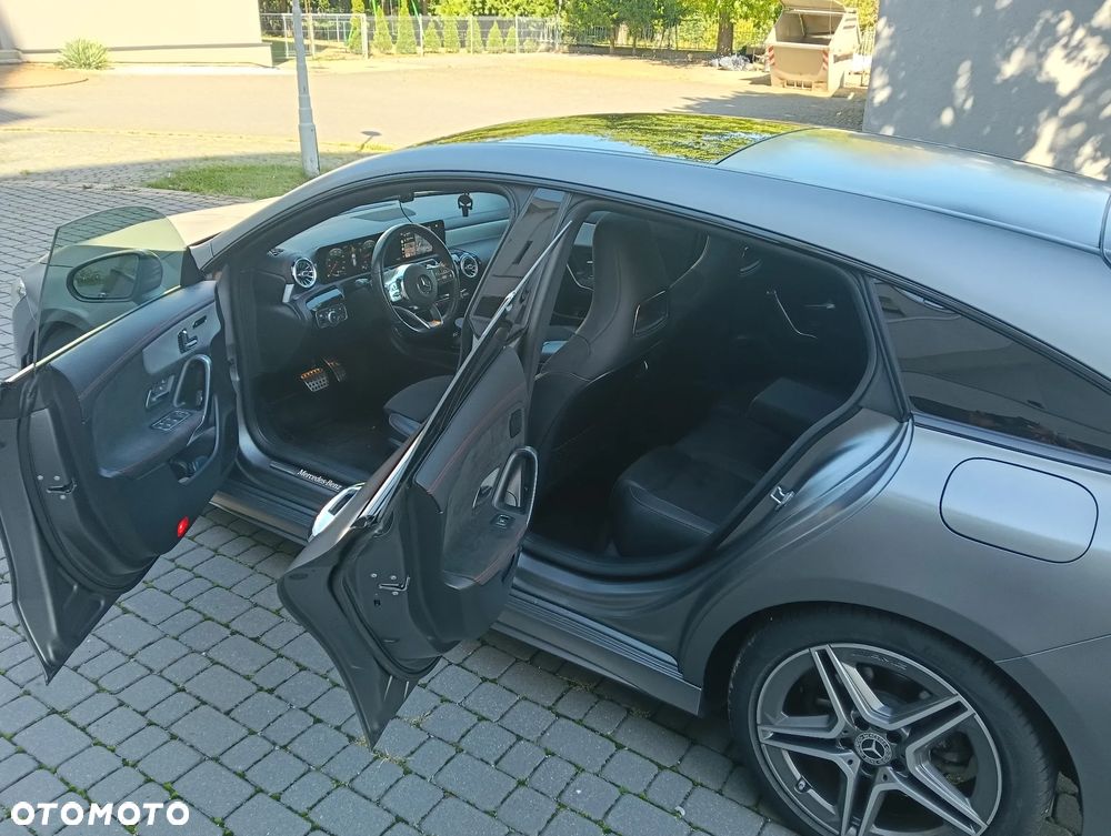 Mercedes-Benz CLA 200 d AMG Line 8G-DCT - 6