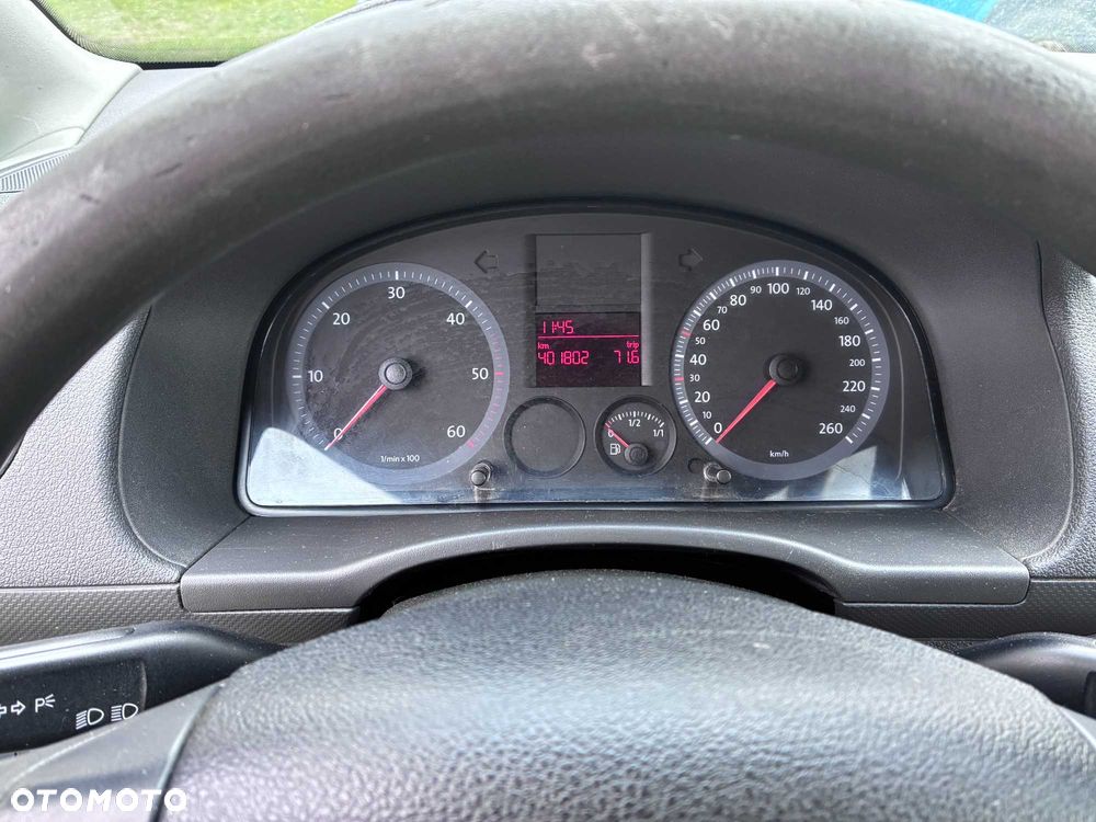 Volkswagen Caddy - 4