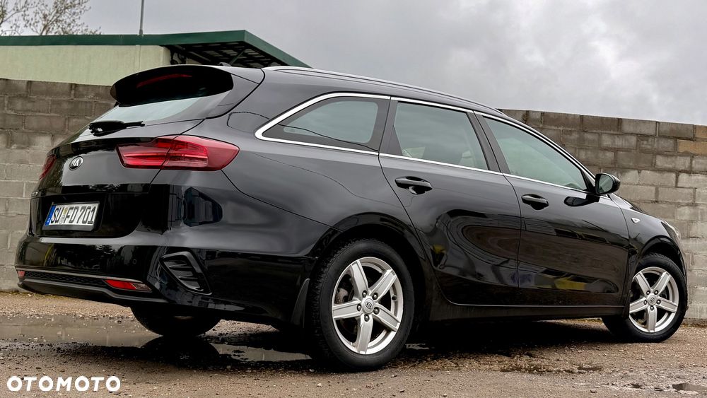 Kia Ceed 1.4 T-GDI DCT OPF Platinum Edition - 22