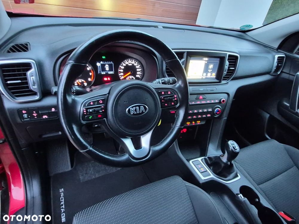 Kia Sportage - 16