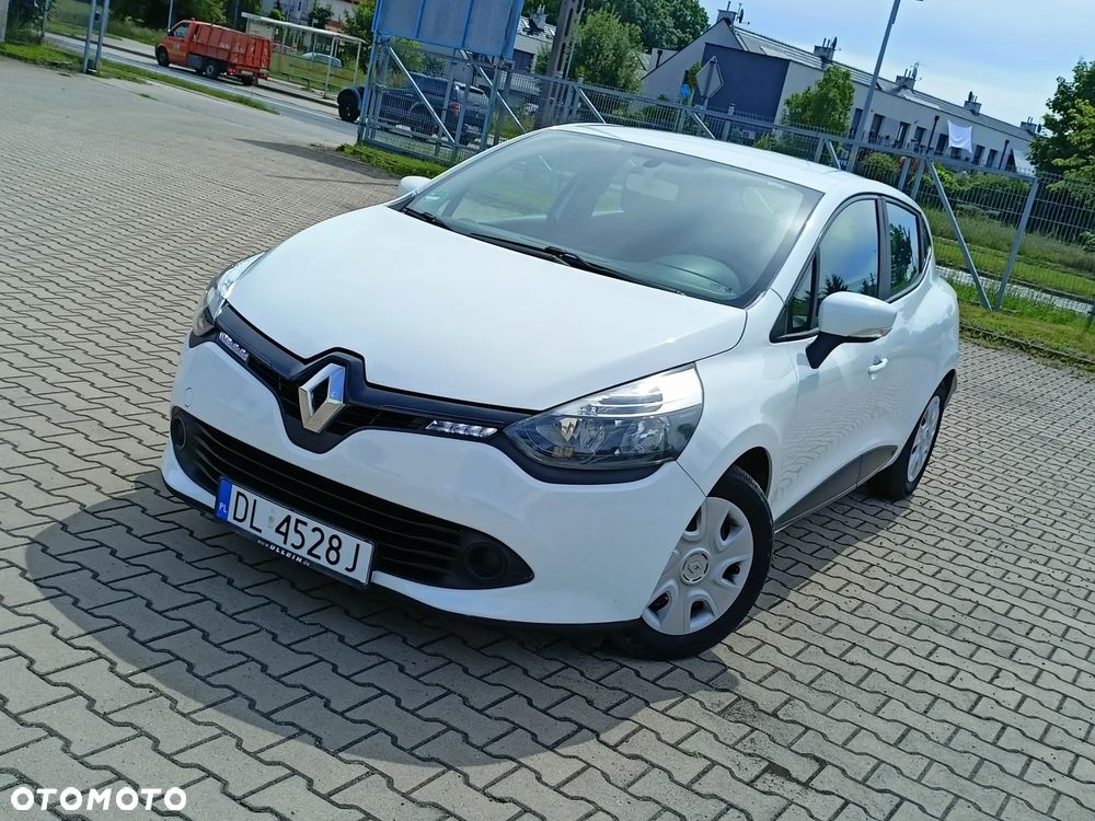 Renault Clio 1.2 16V 75 Life - 4