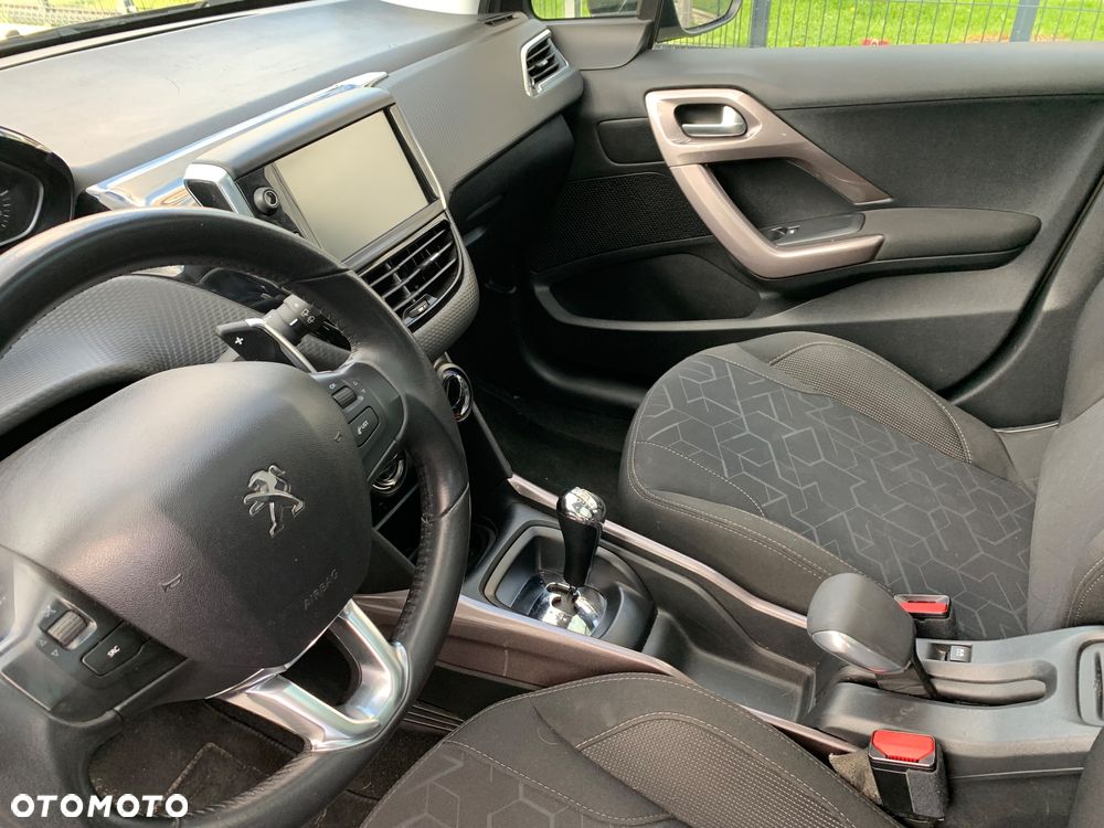 Peugeot 2008 PureTech 82 ETG5 STOP&START Active - 21