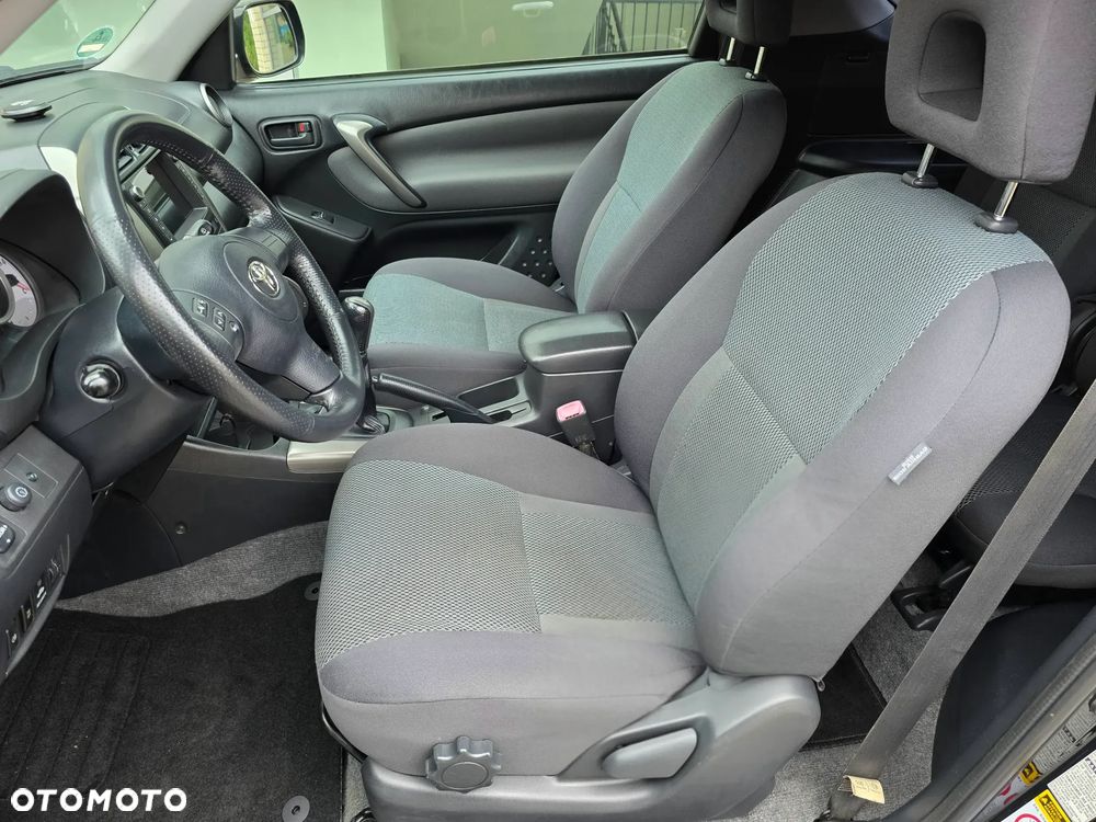 Toyota RAV4 4x4 Executive - 18