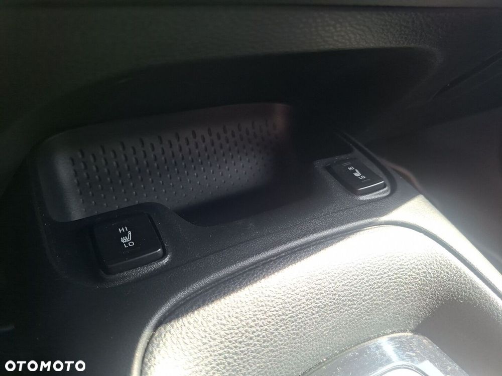 Toyota Corolla 1.8 Hybrid Comfort - 26