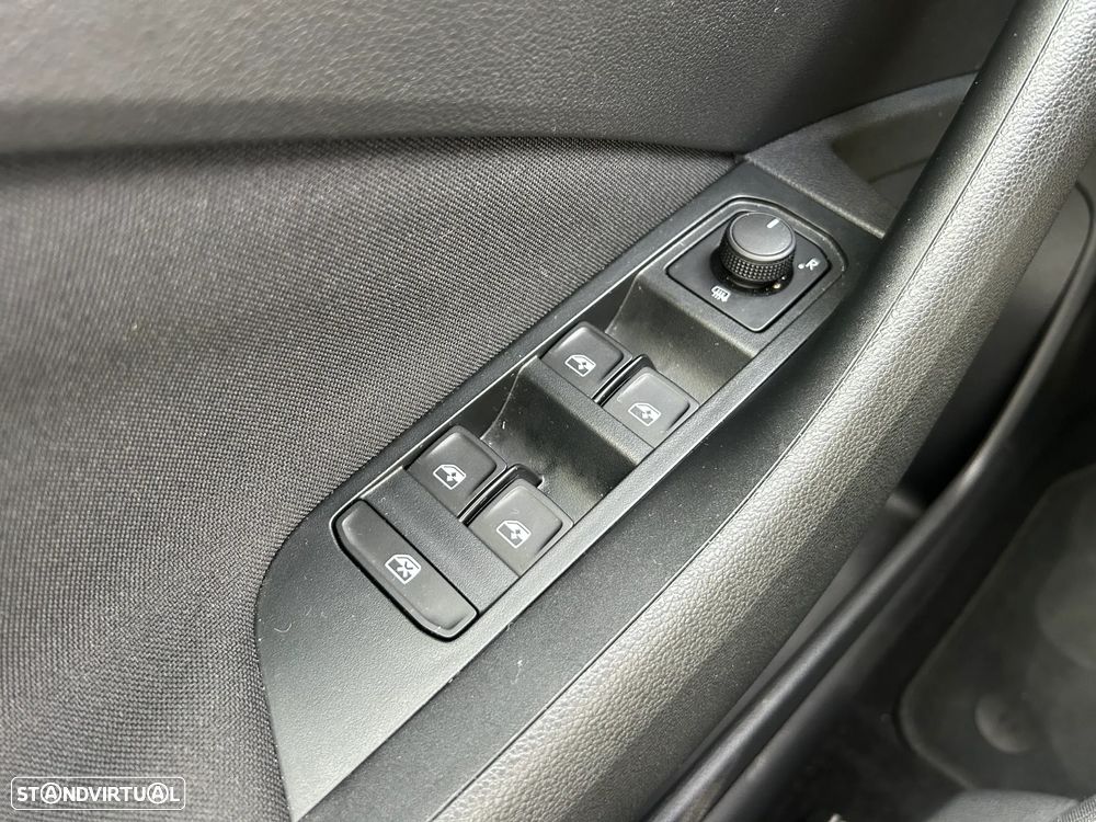 Skoda Kamiq 1.0 TSI Selection DSG - 9