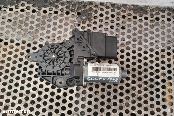 Motoras macara geam spate stanga 5K0959703E Volkswagen VW Golf 6 [200 - 1