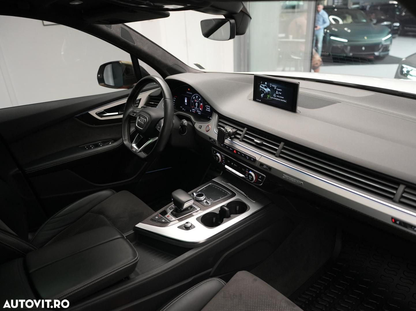 Audi SQ7 4.0 TDI quattro Tiptronic - 18