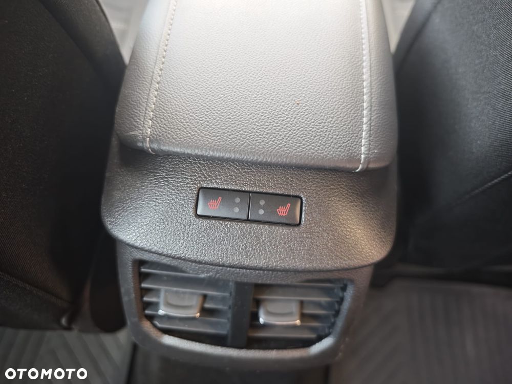 Ford Mondeo SW 2.0 EcoBlue Edition - 23