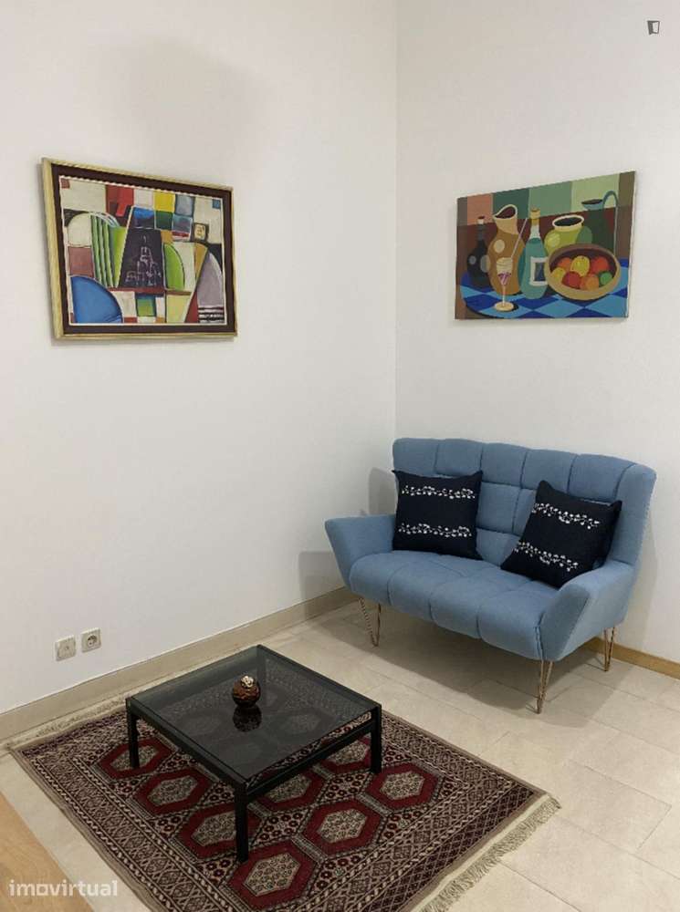 Apartamento com 2 quartos - localizado em Sé Porto - Grande imagem: 4/12