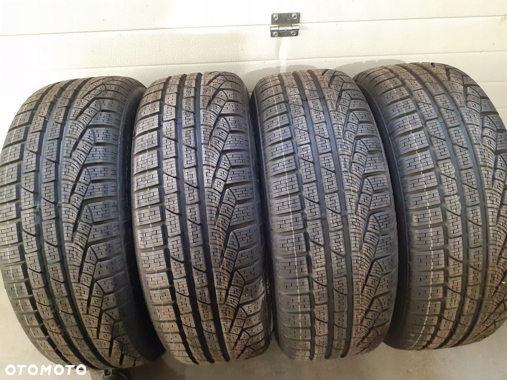 KOŁA 225/55R17 PIRELLI  FELGA 4G0071497 - 2