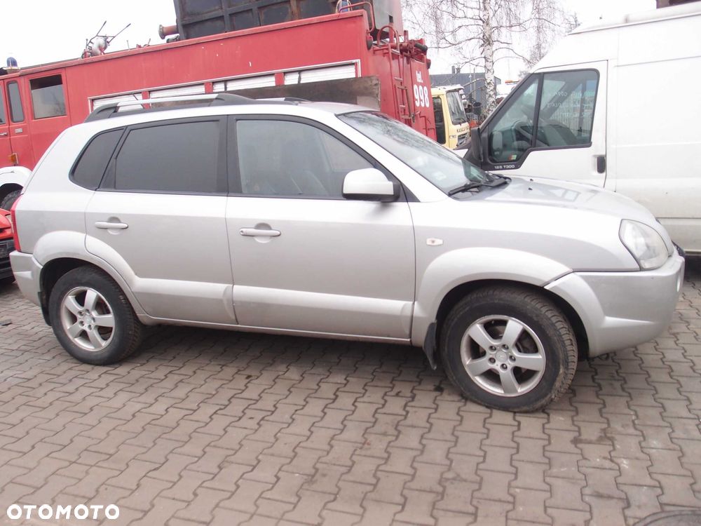 Hyundai Tucson I / 2.0 CRDI 136km / 2007r. / na części - 4