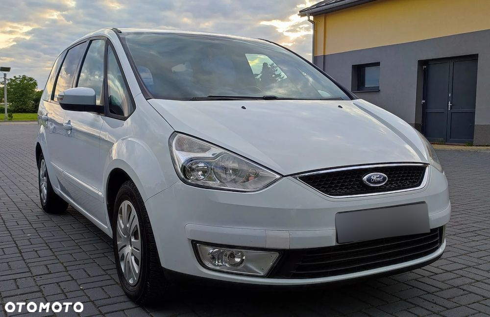 Ford Galaxy 1.8 TDCi Ambiente - 6